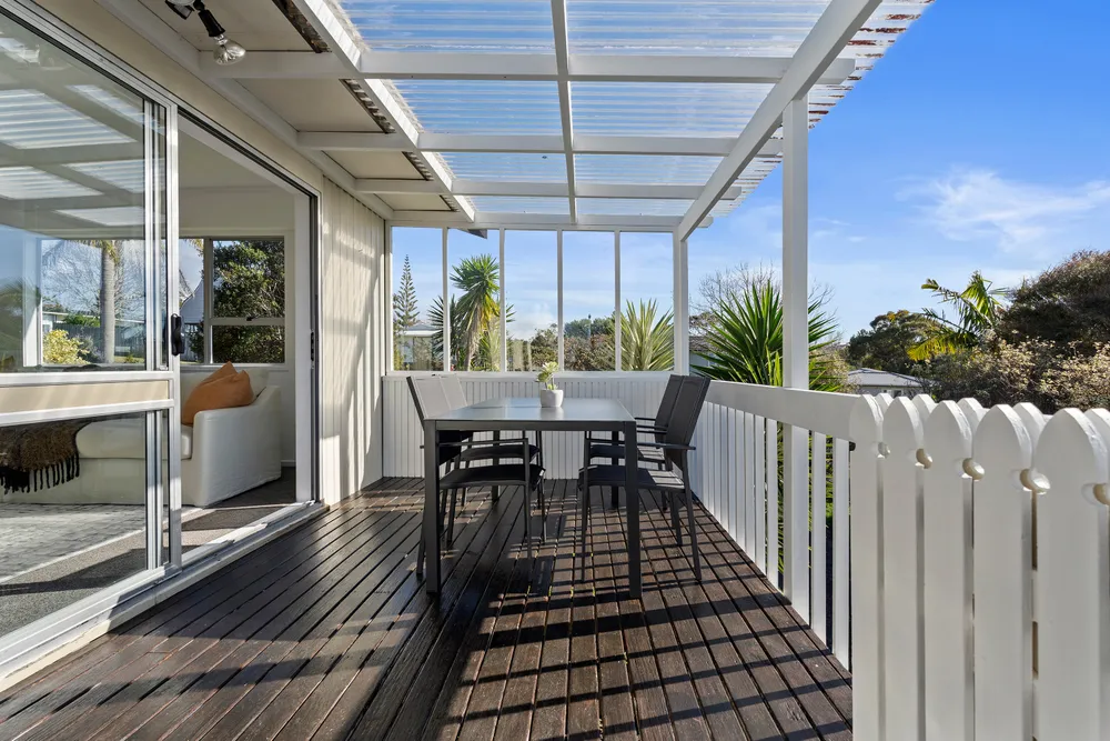 Photos of 25 Dobell Road