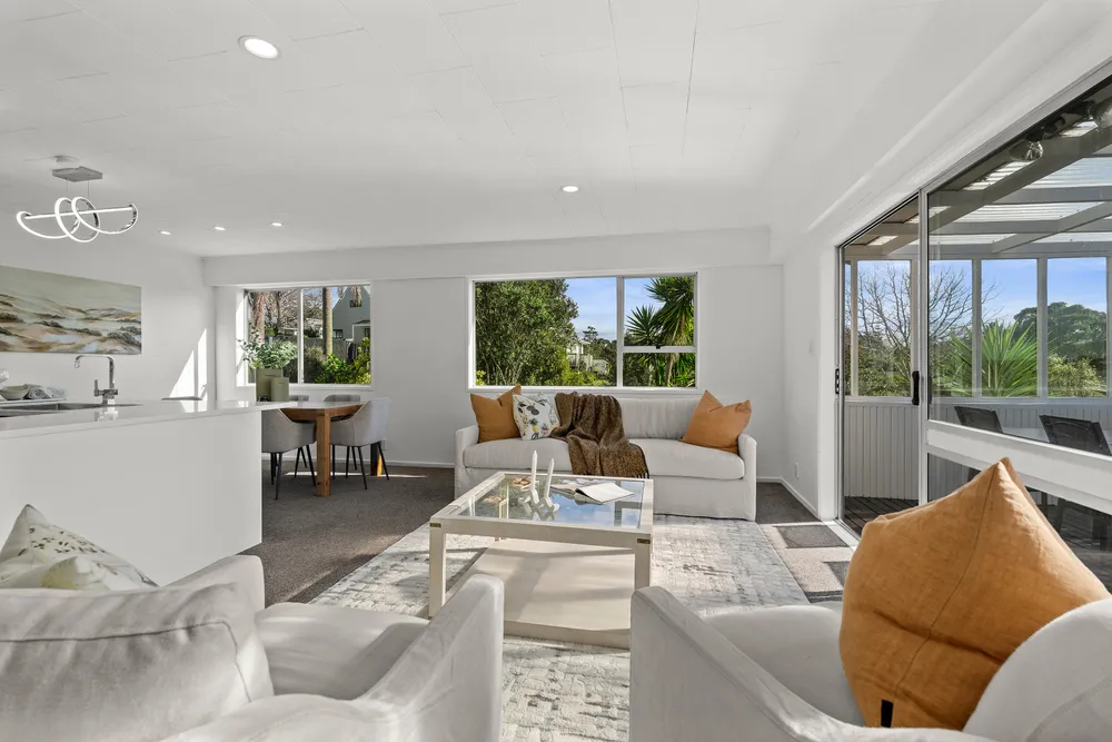 Photos of 25 Dobell Road