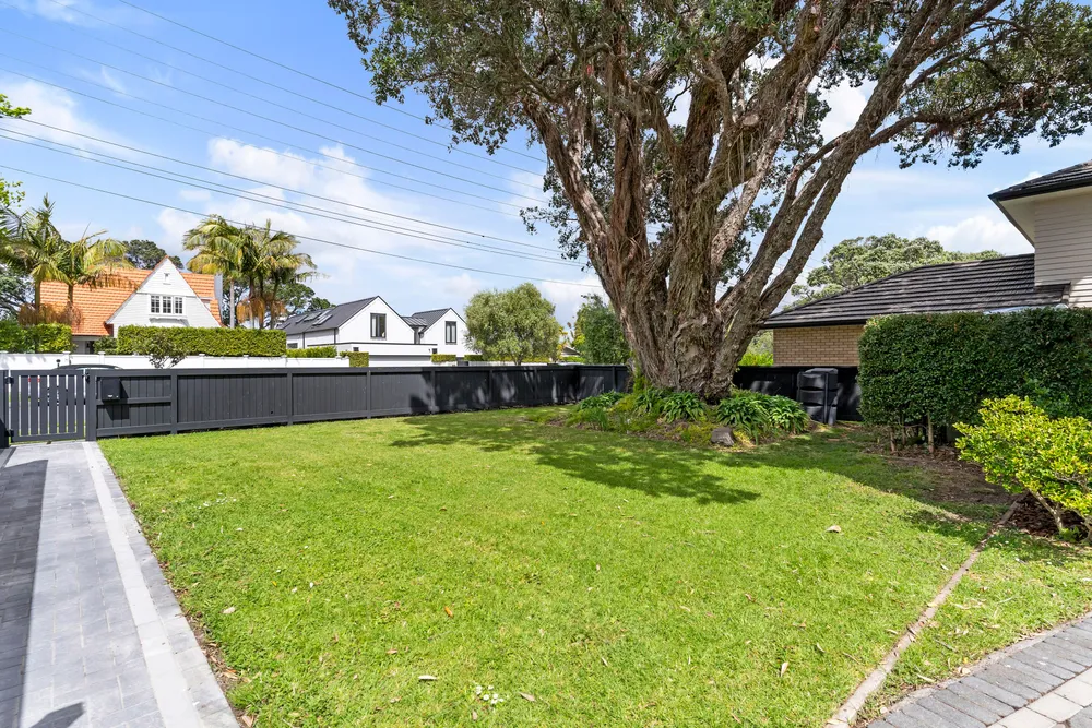 Photos of 68A Ngataringa Road