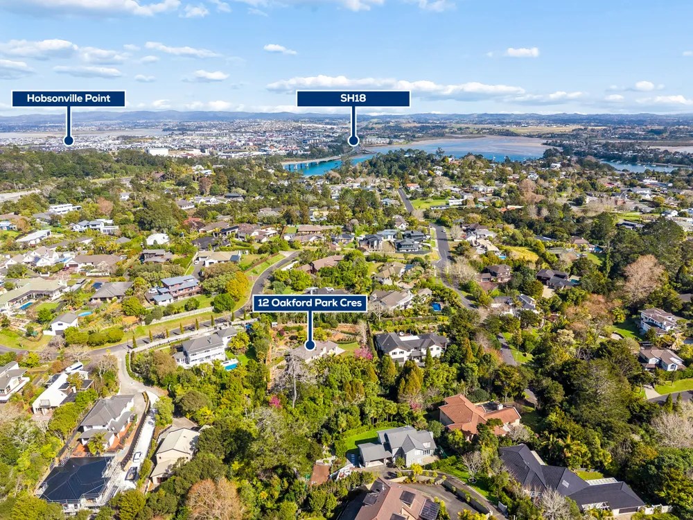 Photos of 12 Oakford Park Crescent