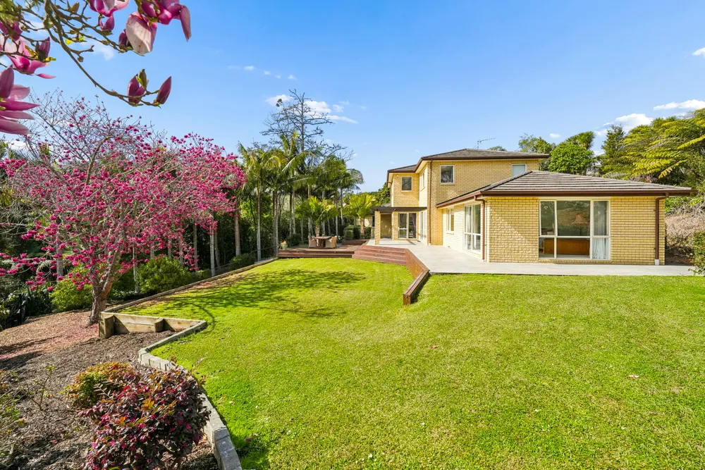 Photos of 12 Oakford Park Crescent