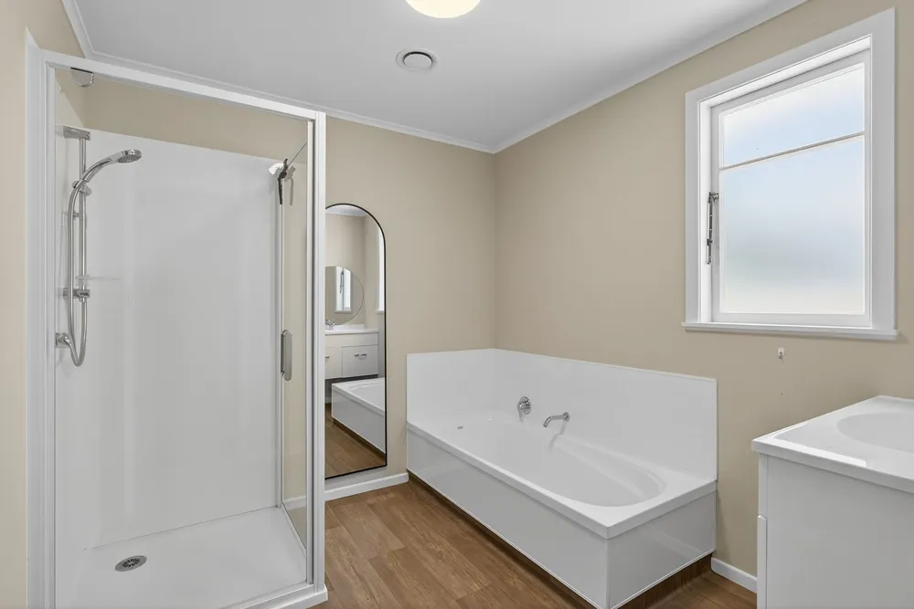 Photos of 11 Matthews Road