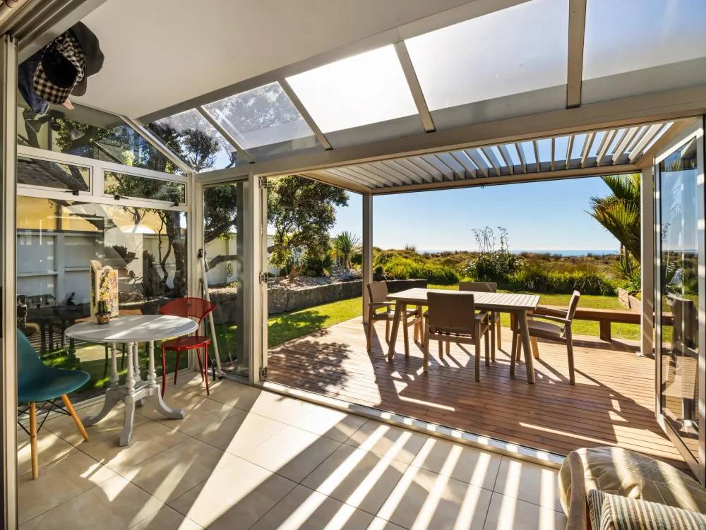 Photos of 373C Oceanbeach Road
