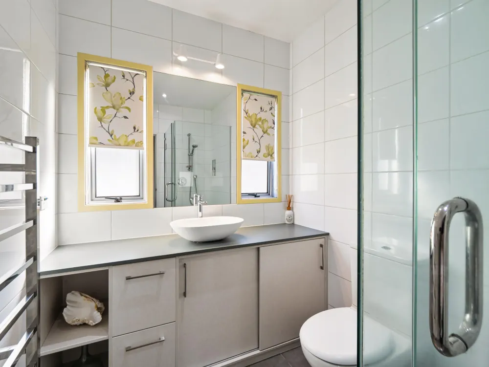 Photos of 373C Oceanbeach Road