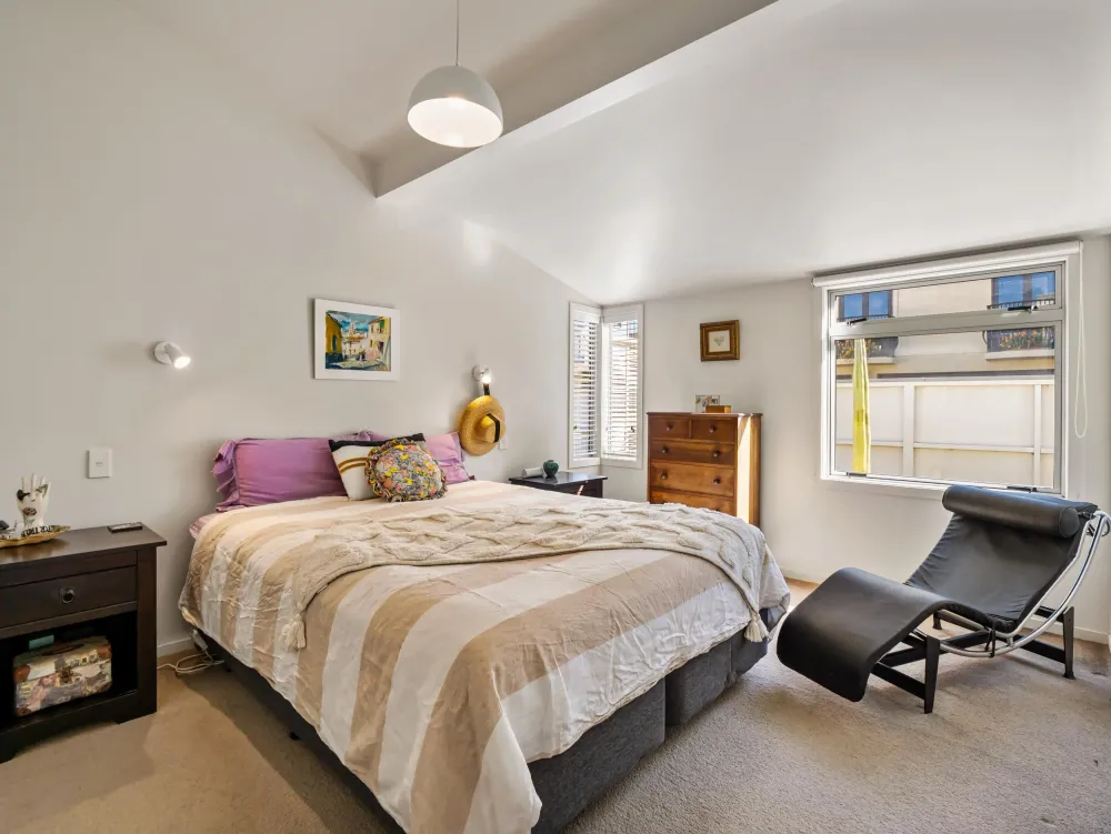 Photos of 373C Oceanbeach Road
