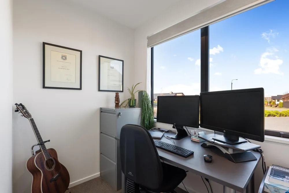 Photos of 37 Silver Peaks Drive