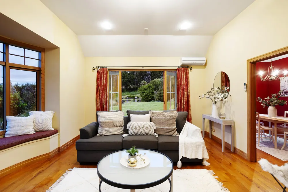 Photos of 80 Camp Road