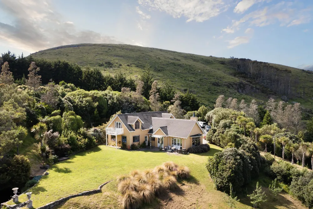 Photos of 80 Camp Road