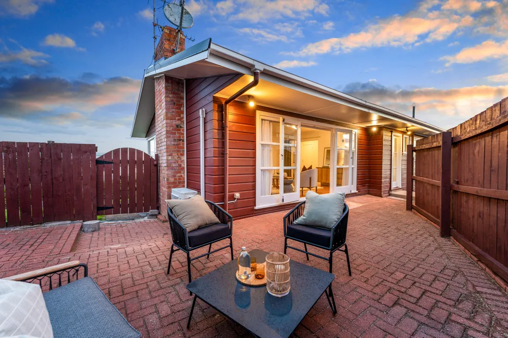 Photos of 6 Kennedy Avenue