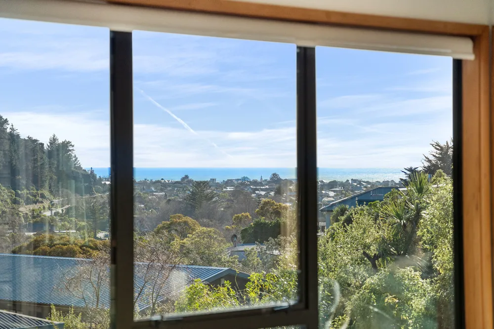 Photos of 136 Sumnervale Drive