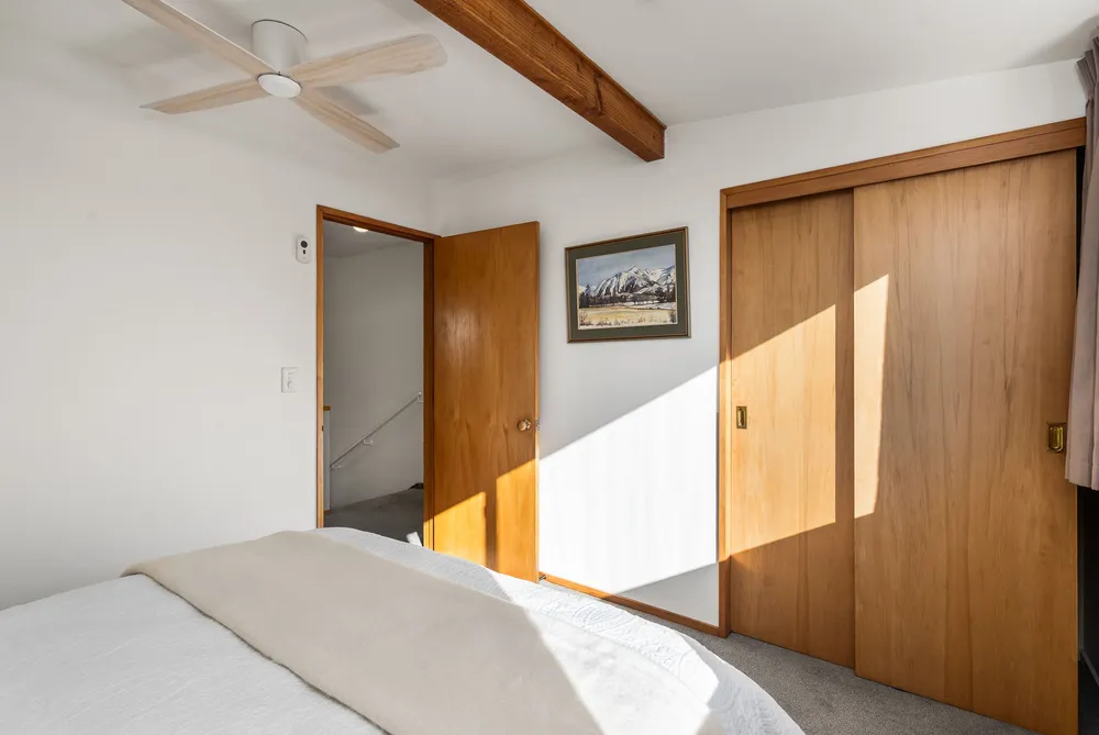 Photos of 136 Sumnervale Drive