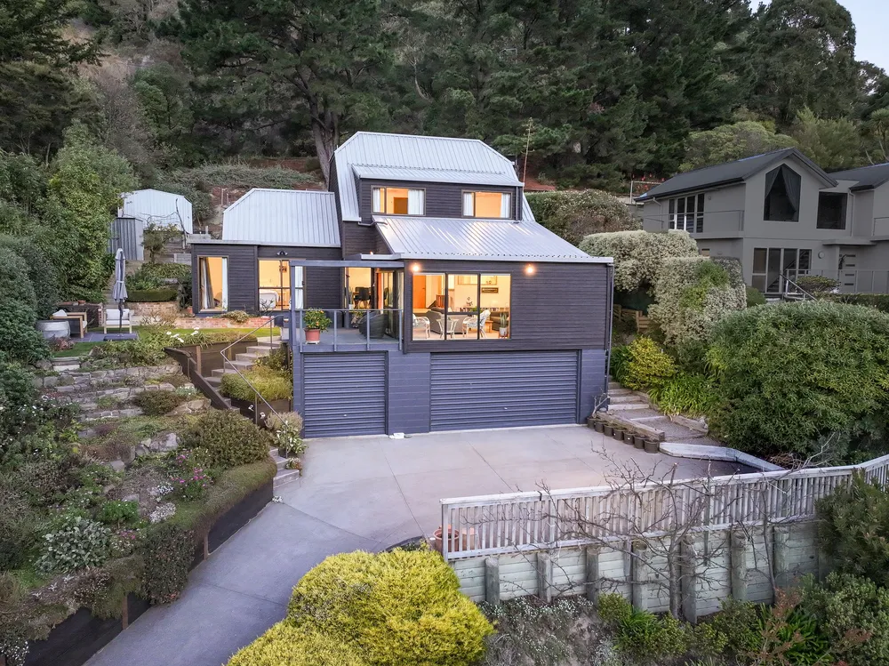 Photos of 136 Sumnervale Drive