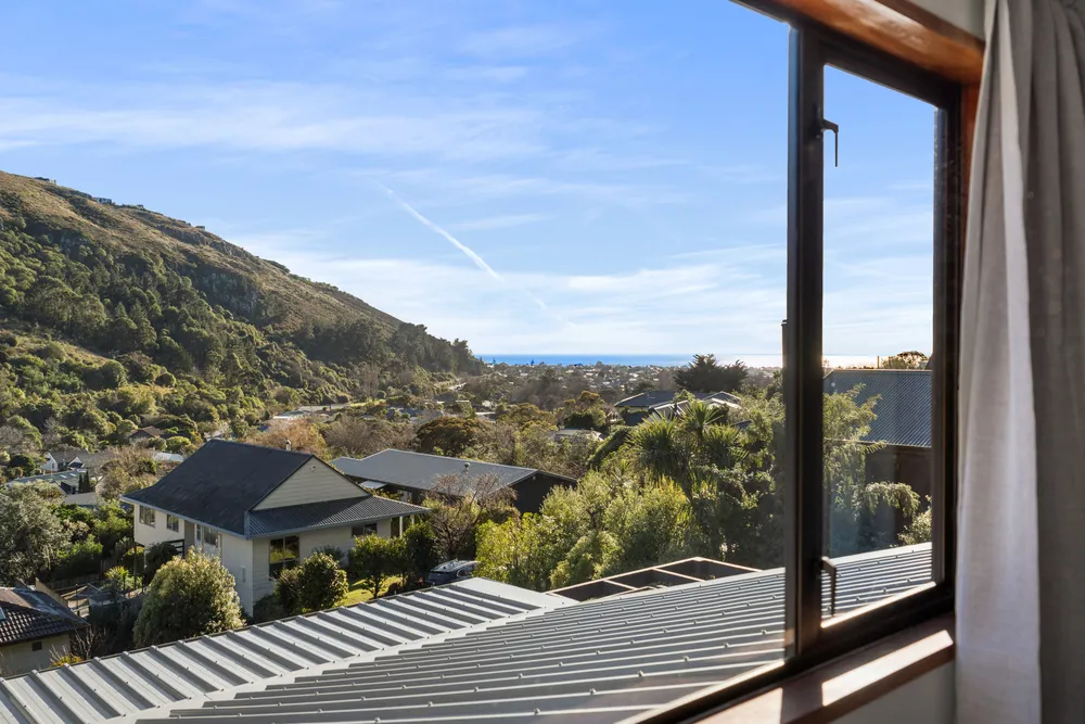 Photos of 136 Sumnervale Drive
