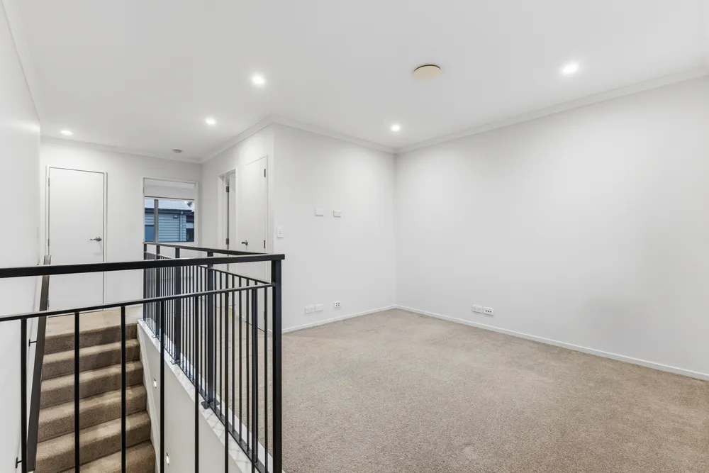 Photos of 35 Pencaitland Drive