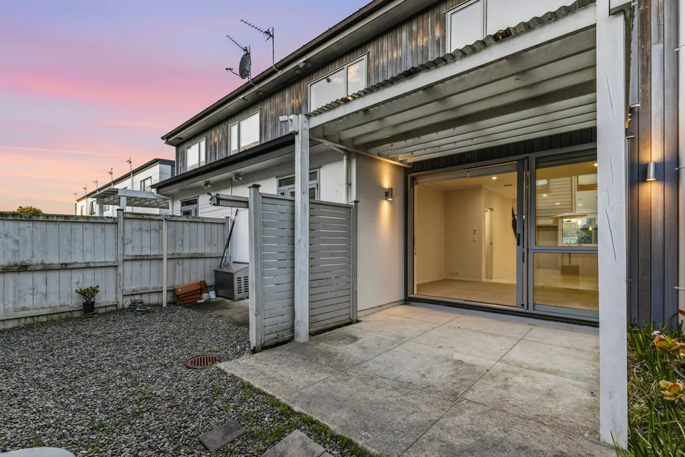 Photos of 35 Pencaitland Drive