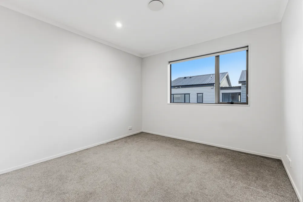 Photos of 35 Pencaitland Drive