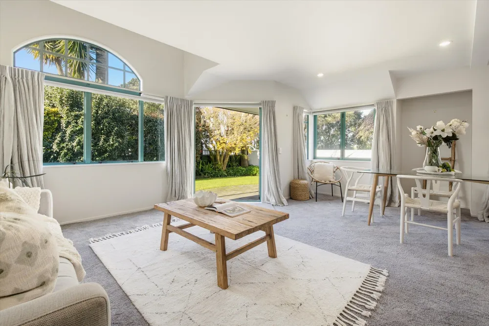 Photos of 81 Turret Road
