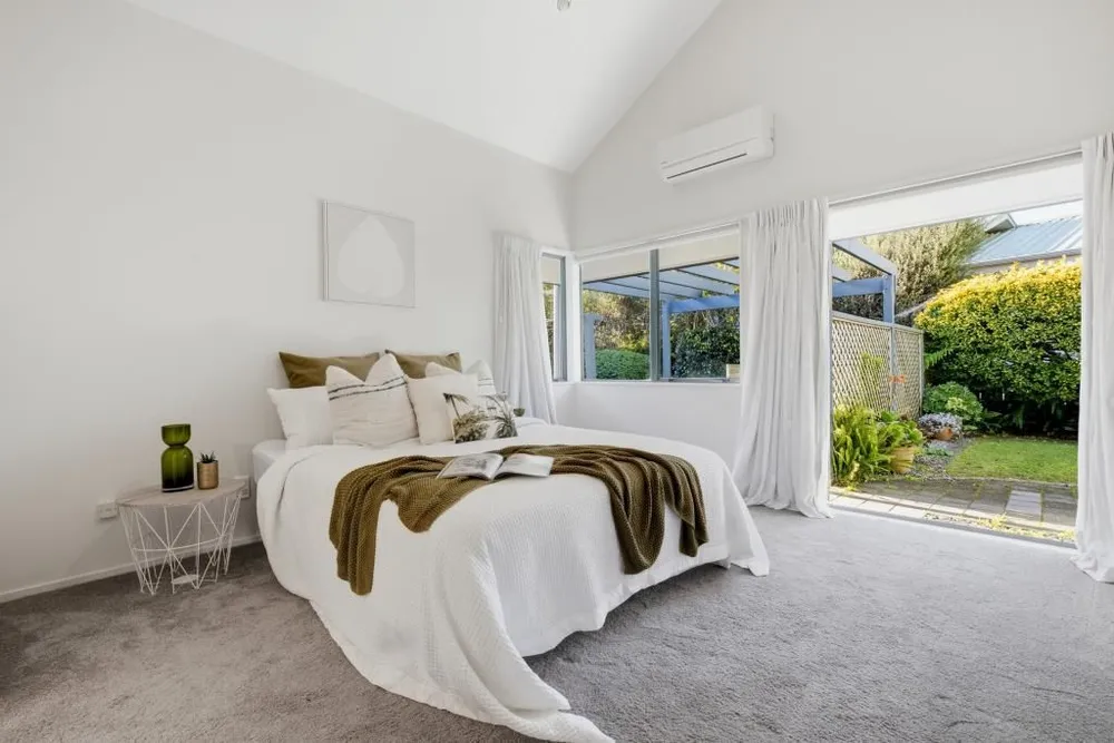 Photos of 81 Turret Road