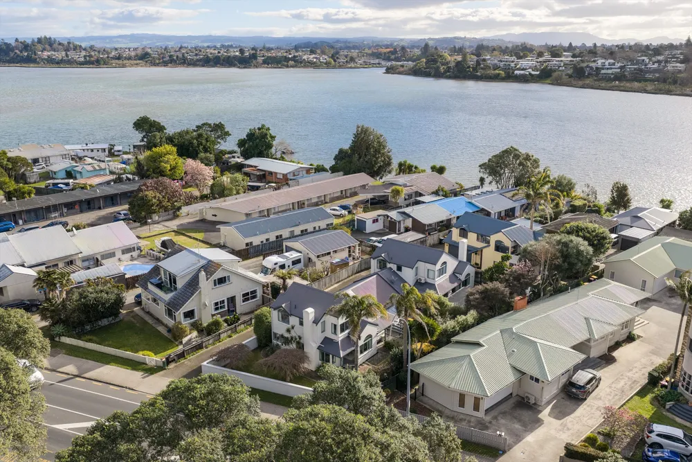 Photos of 81 Turret Road