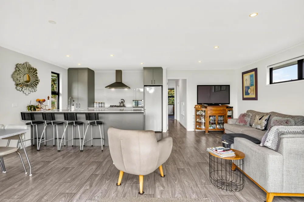 Photos of 262f Pinnacle Hill Road