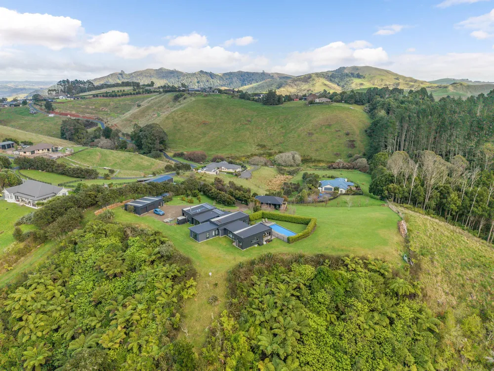 Photos of 262f Pinnacle Hill Road
