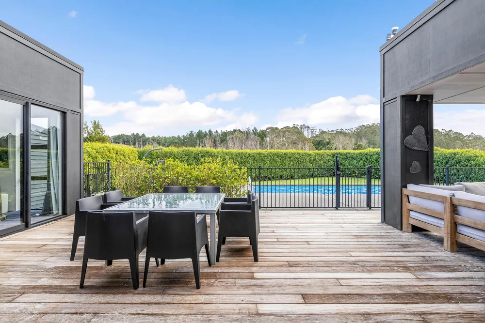Photos of 262f Pinnacle Hill Road