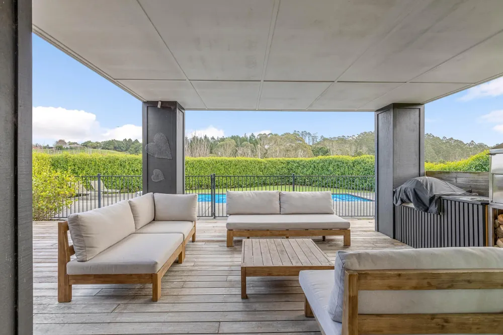 Photos of 262f Pinnacle Hill Road