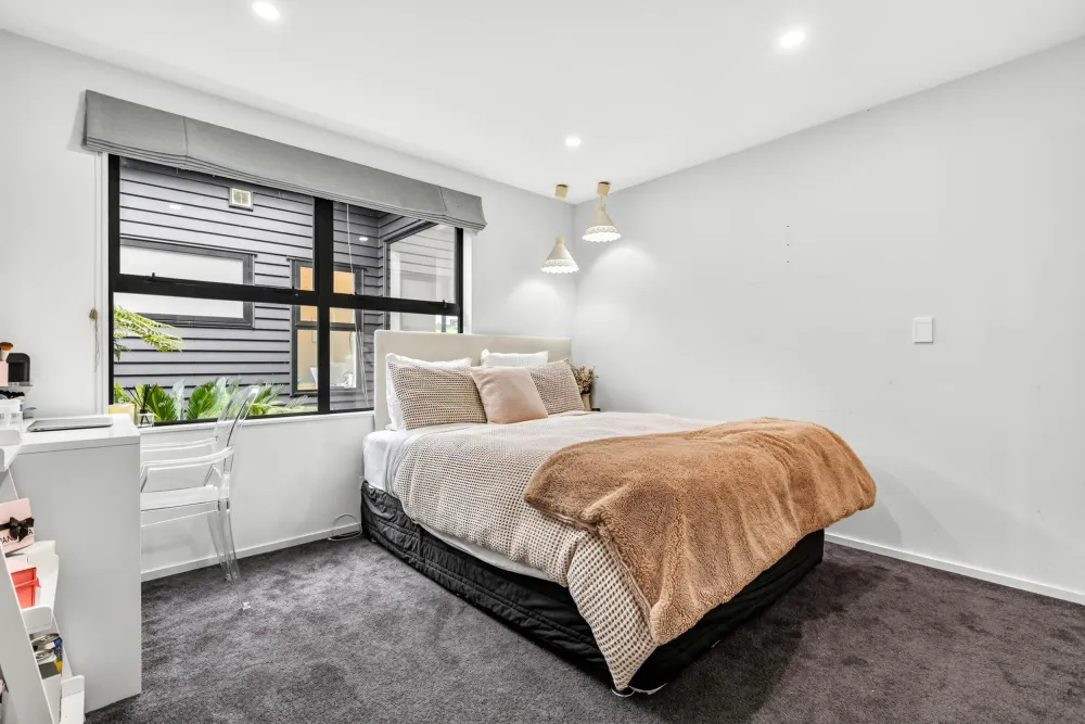 Photos of 262f Pinnacle Hill Road