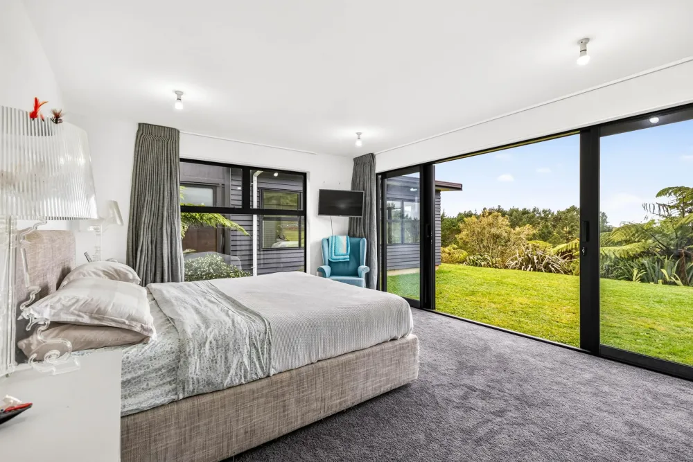 Photos of 262f Pinnacle Hill Road