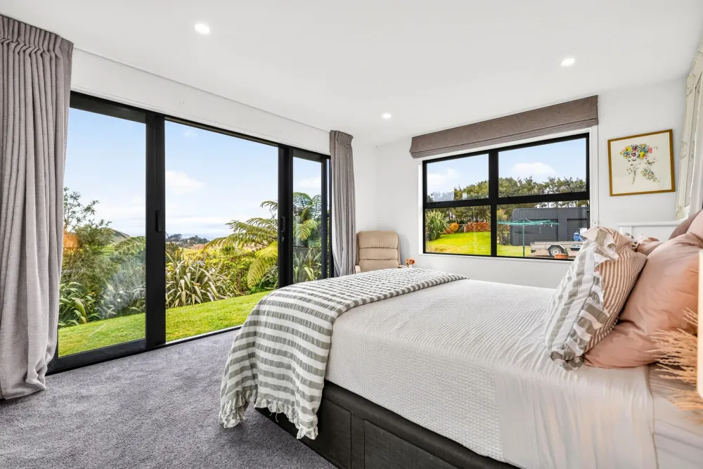 Photos of 262f Pinnacle Hill Road