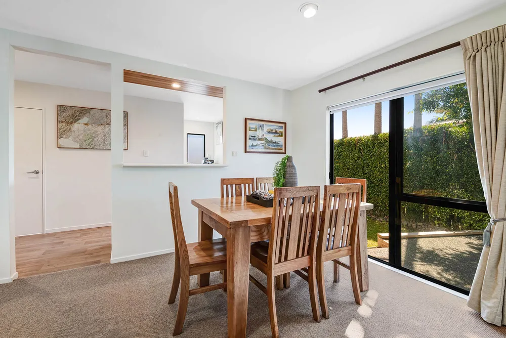 Photos of 10a Amanda Lane