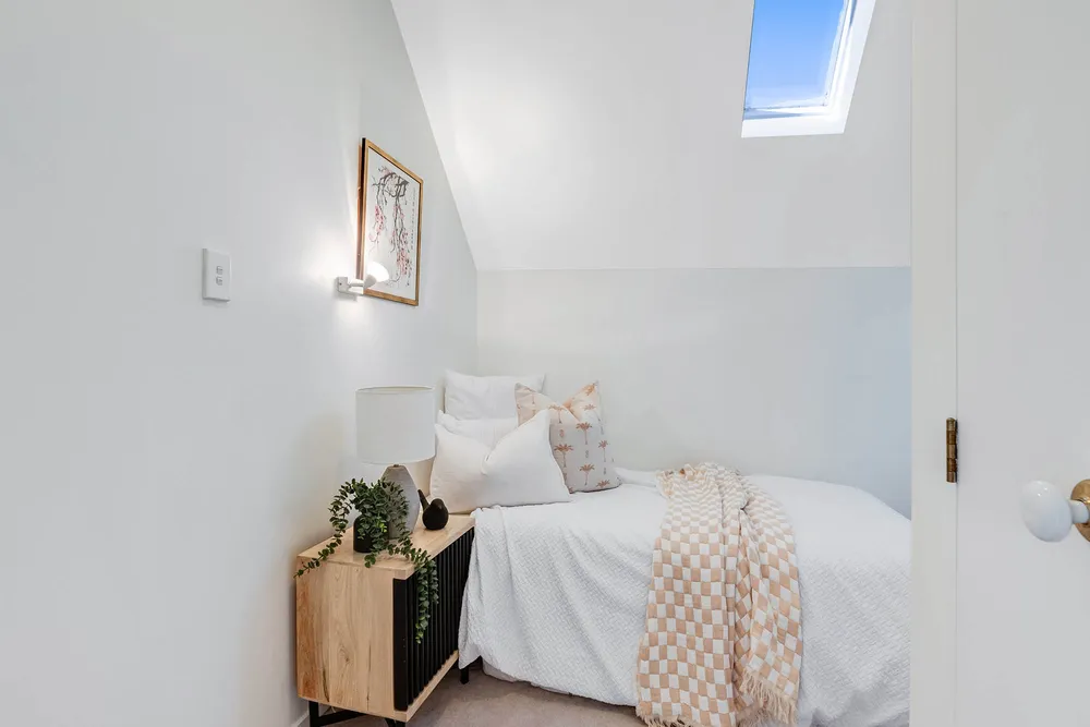 Photos of 10a Amanda Lane