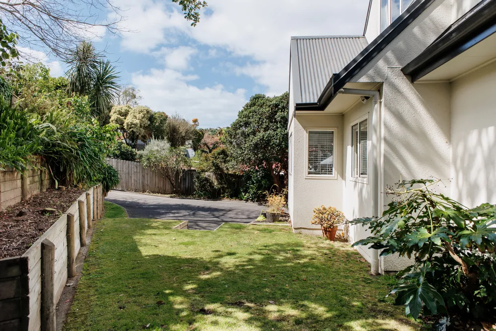 Photos of 22 Appleby Rise