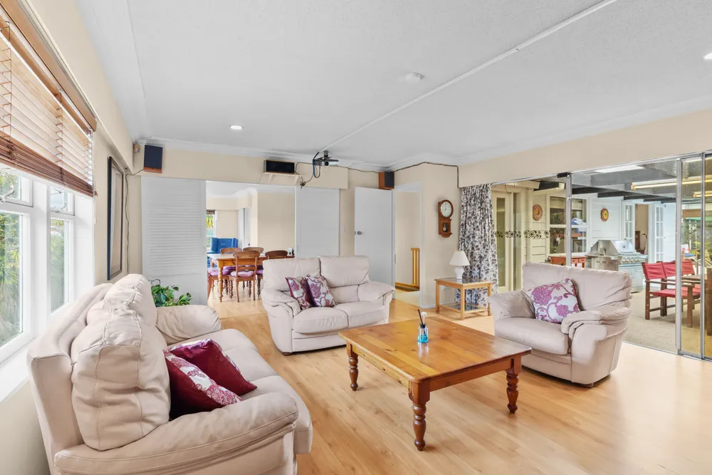 Photos of 46 Angelo Avenue