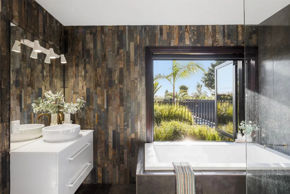 Photos of 440C Joyce Road