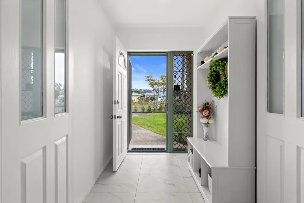 Photos of 22 Lakeside Drive