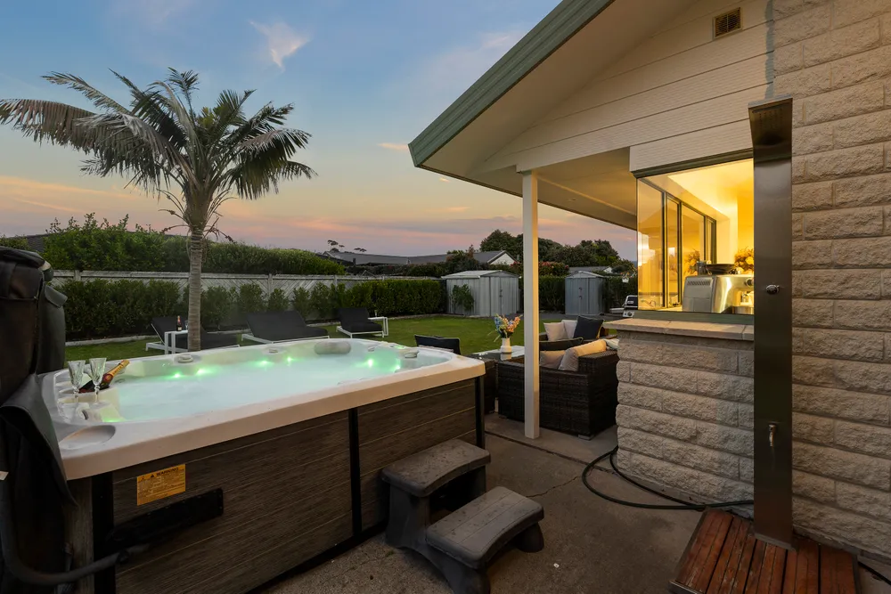 Photos of 22 Lakeside Drive