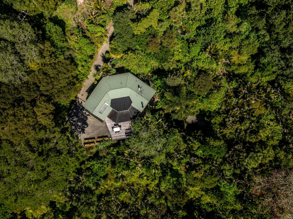 Photos of 632 South Titirangi Road