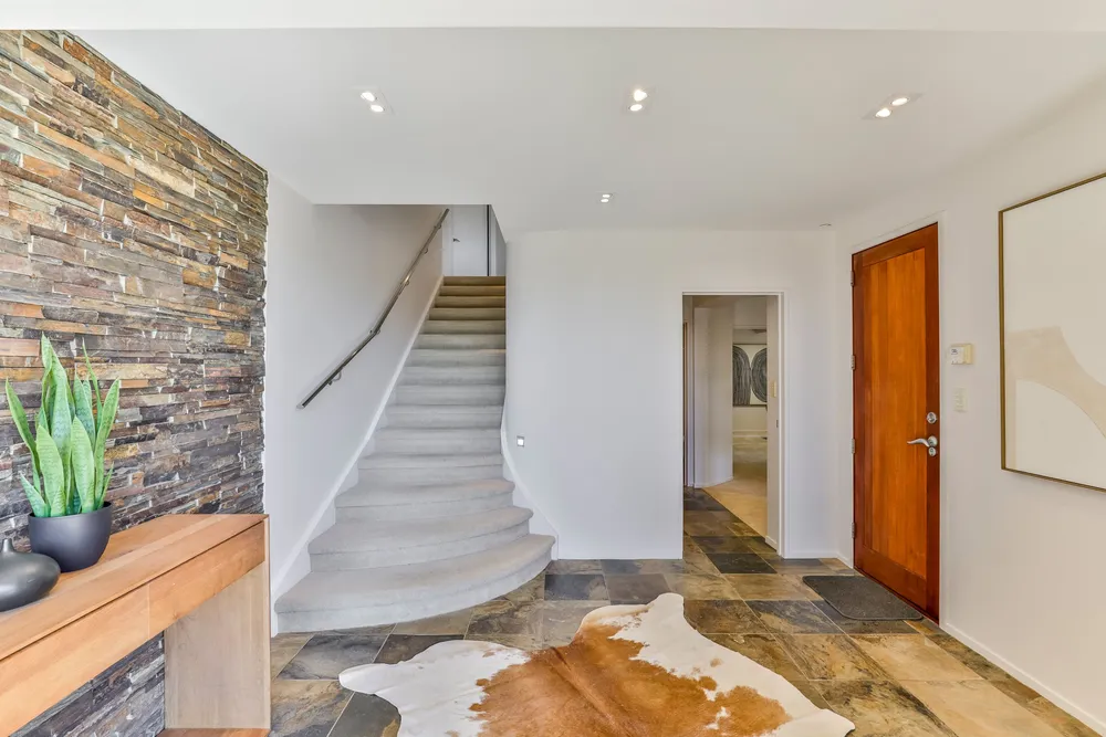 Photos of 632 South Titirangi Road