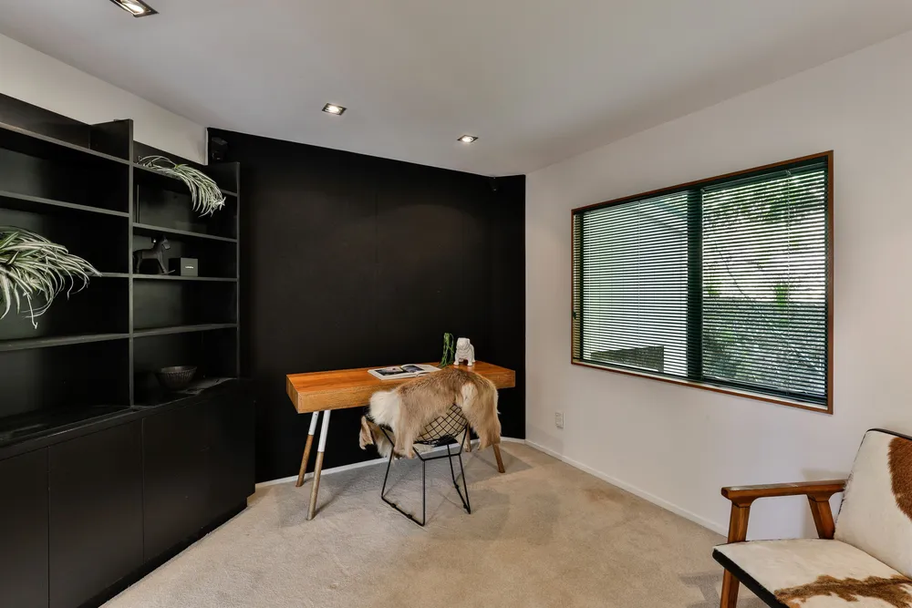 Photos of 632 South Titirangi Road