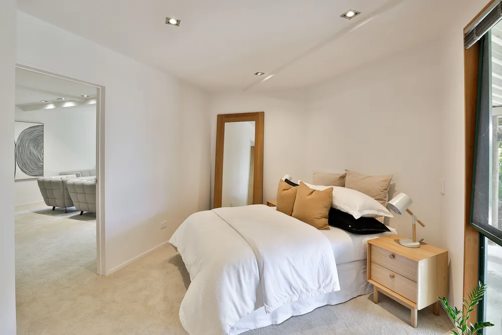 Photos of 632 South Titirangi Road