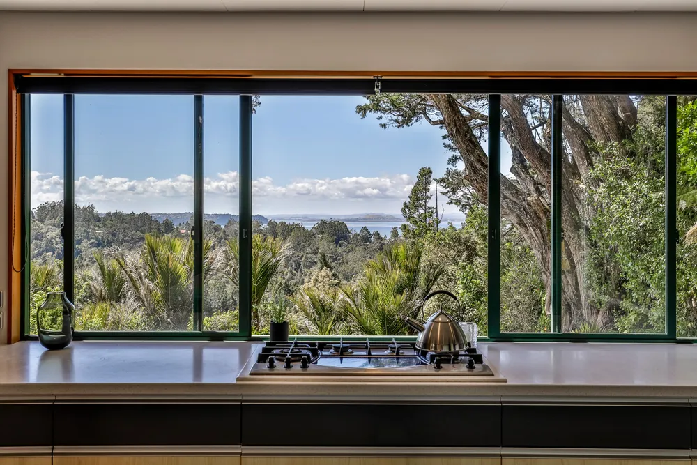 Photos of 632 South Titirangi Road
