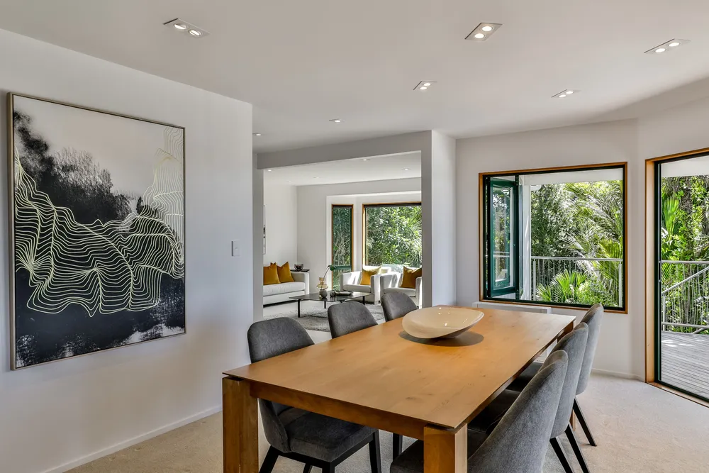Photos of 632 South Titirangi Road