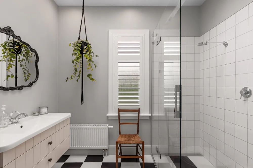 Photos of 7 Lowick Avenue