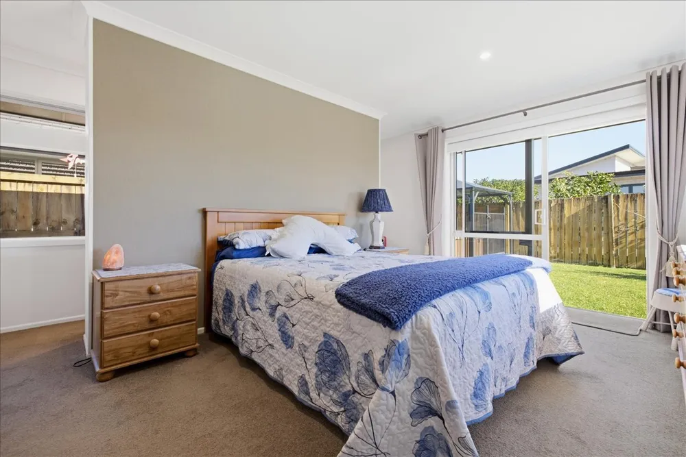 Photos of 11 Allington Place