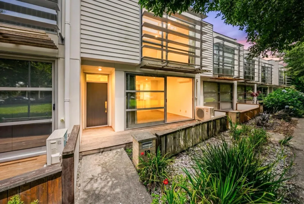 Photos of 18 Kauri Drive