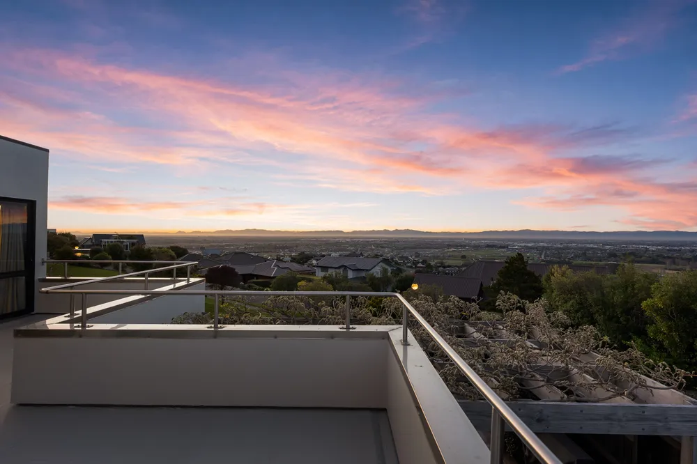Photos of 68 Ravensdale Rise
