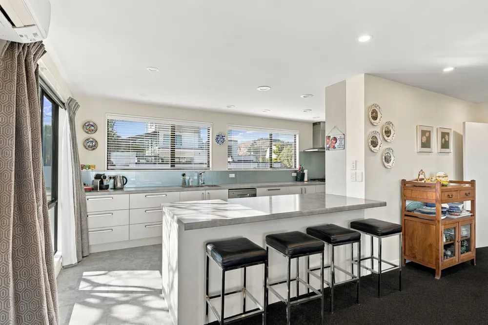 Photos of 68 Ravensdale Rise