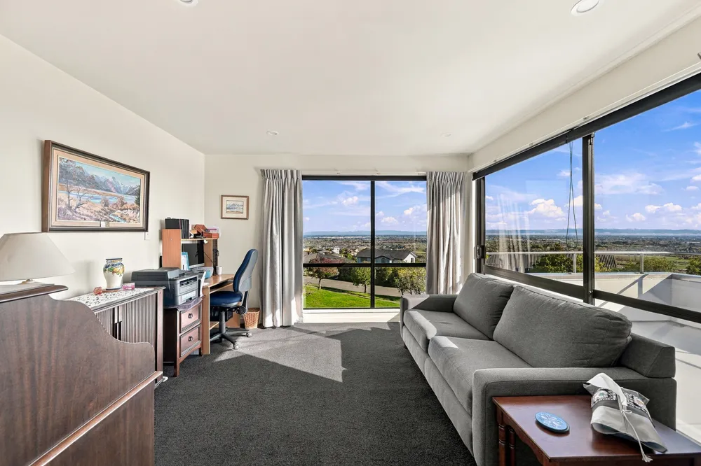Photos of 68 Ravensdale Rise