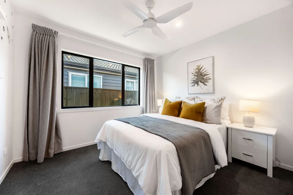 Photos of 33 Makete Crescent
